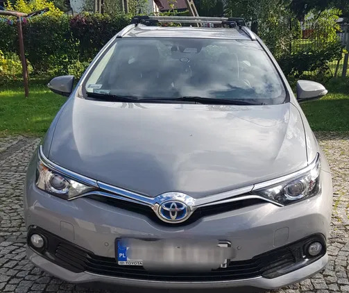 toyota auris tarnowskie góry Toyota Auris cena 68900 przebieg: 83000, rok produkcji 2018 z Tarnowskie Góry